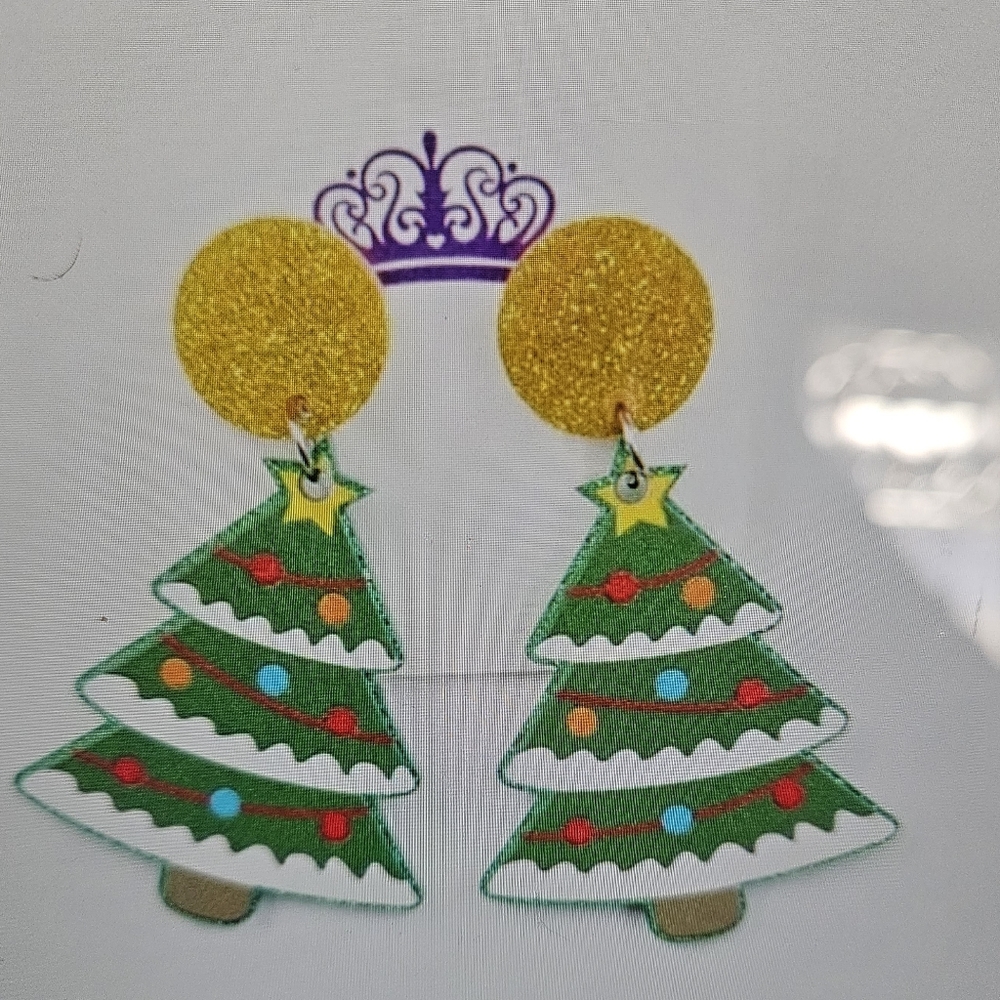 Atelier Sona Festive Tree Earrings - Green and Gold